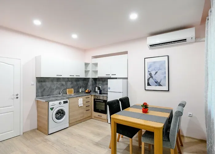 Apartment Thermi 1 *